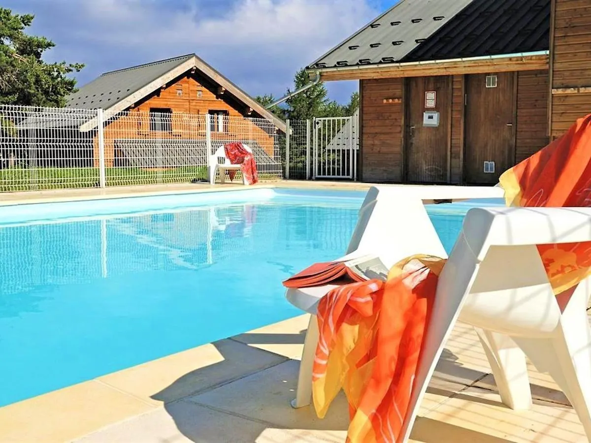 Studio Cabine Pour 4 Avec Parking Gratuit A La Joue Du Loup - Fr-1-504-633 Saint-Étienne-en-Dévoluy Fransa
