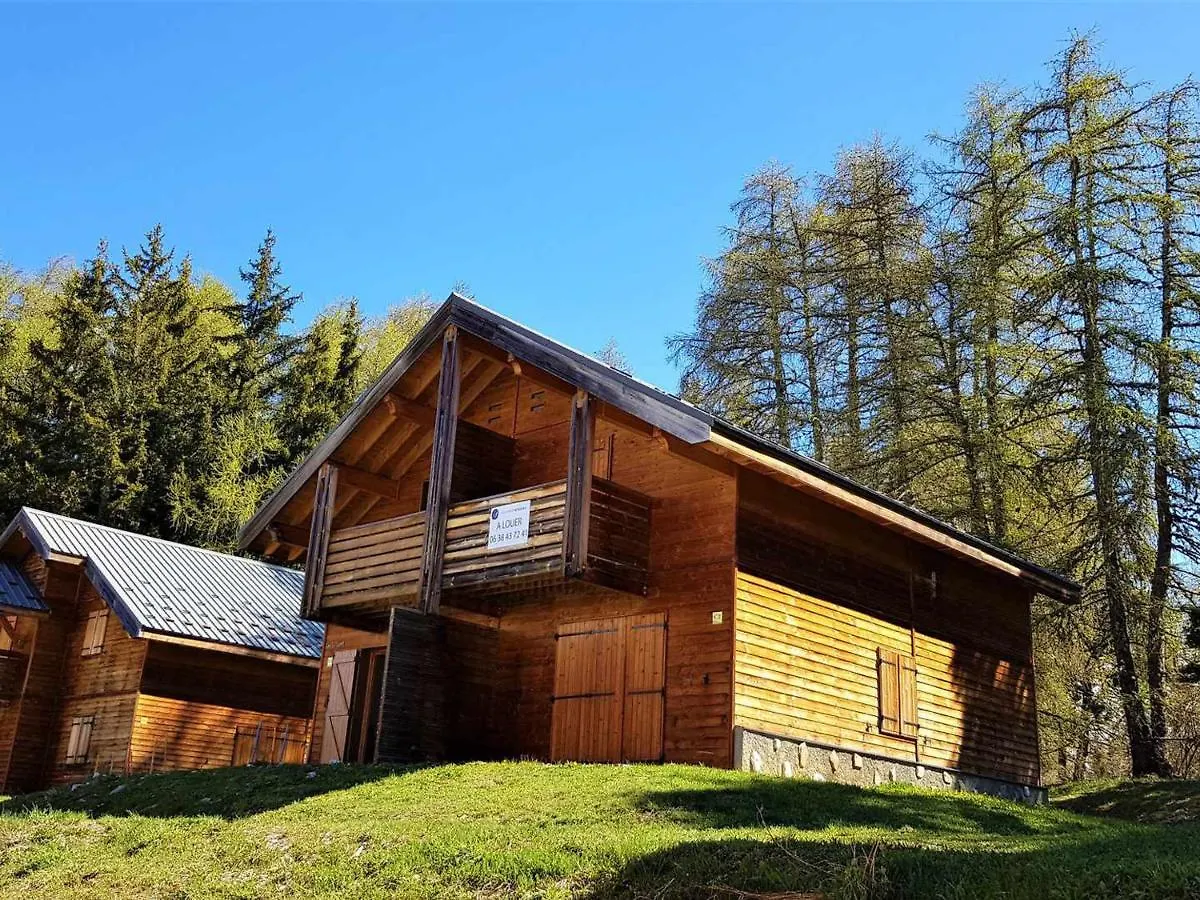 Studio Cabine Pour 4 Avec Parking Gratuit A La Joue Du Loup - Fr-1-504-633 Le Devoluy France